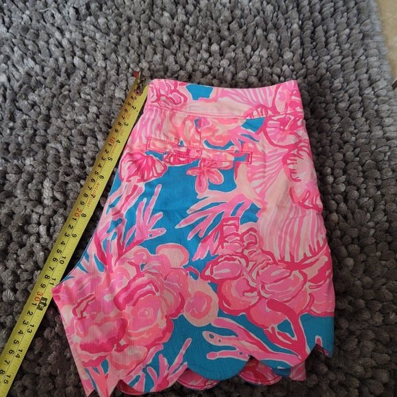 Lilly pulitzer shorts - Picture 3 of 6